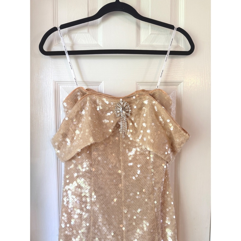 Self-Portrait Gold Sequin Off-the-Shoulder Midi Dress Diamante Brooch Size 10 - Picture 5 of 8
